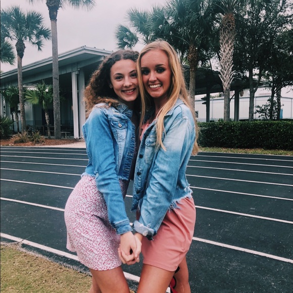 Meet your Posher, Brooklyn - Picture 6 of 8